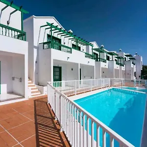 beautiful-1-bed-apartment-on-small-quiet-complex.puertodelcarmen-hotels.org/